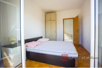 20 2019 90 Trogir area house sea view for sale