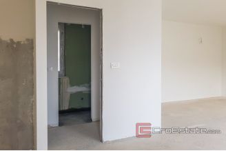 017 2025 62 Split penthouse sea view for sale1
