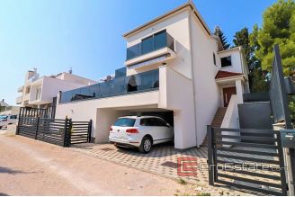 19 2022 299 Rogoznica villa sea view for sale