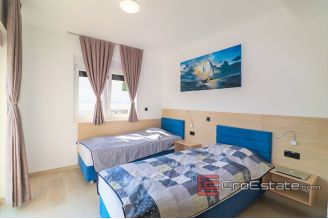 19 2022 299 Rogoznica villa sea view for sale