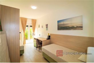 19 2022 299 Rogoznica villa sea view for sale