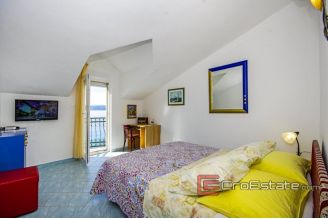 18 2018 144 Omis area house sea front for sale