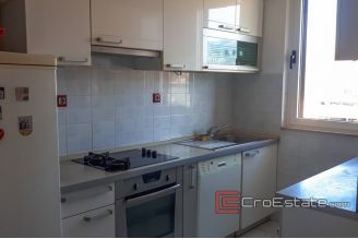13 2025 14 Split apartment for sale