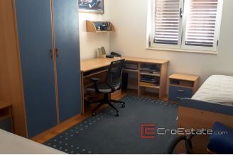 13 2025 14 Split apartment for sale