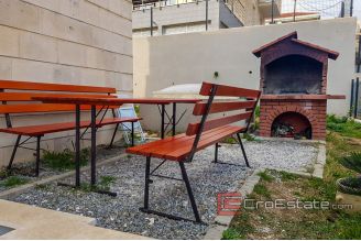 13 2024 110 Split apartment for sale
