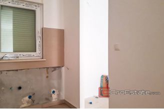 13 2024 110 Split apartment for sale