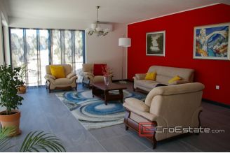 20 2013 78 Korcula villa seafront for sale
