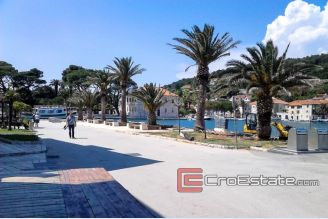 01 Hvar building land front row for sale