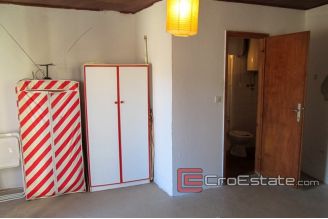 14 Hvar building land front row for sale