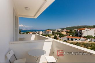 20 2013 104 Ciovo Villa for sale