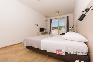 20 2013 104 Ciovo Villa for sale