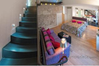 13 3417 30 Split Apartment For Sale