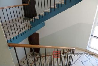 007 2018 56 Split Apartment For Sale