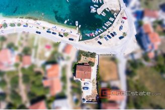 14 2016 346 near trogir seafront house for sale