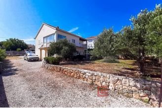 14 2016 346 near trogir seafront house for sale