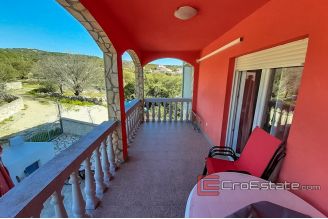 14 2016 388 Trogir area house sea view for sale