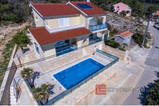 21 2013 85 Korcula house seaview for sale