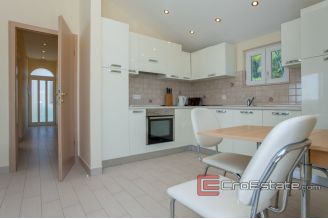21 2013 85 Korcula house seaview for sale