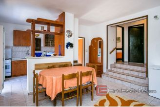 18 2013 49 Brac house sea view for sale