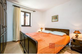 18 2013 49 Brac house sea view for sale