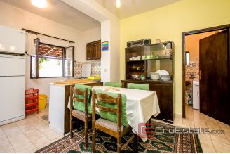 18 2013 49 Brac house sea view for sale