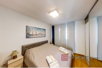 10 2025 15 Split apartment sea view for sale
