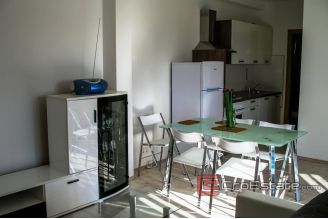 16 4951 30 Solta house sea view for sale