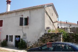 007 4041 30 pula house for sale