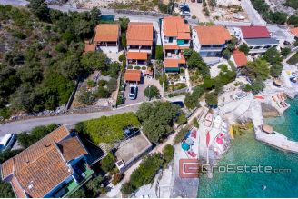 14 2021 151 Rogoznica house sea view for sale