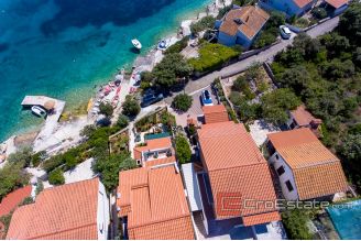 14 2021 151 Rogoznica house sea view for sale