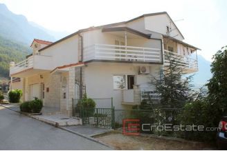 018 2016 239 near makarska apartment house for sale
