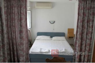 018 2016 239 near makarska apartment house for sale
