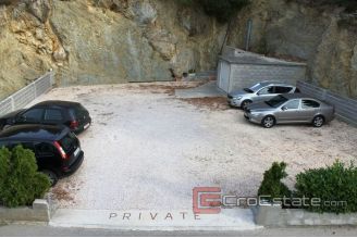 018 2016 239 near makarska apartment house for sale