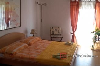 05 Murter house seafront for sale