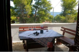 019 3668 30 island solta house sea view for sale