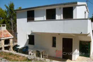 019 3668 30 island solta house sea view for sale