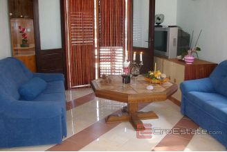 019 3668 30 island solta house sea view for sale