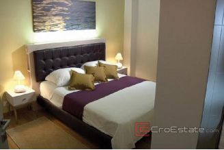 014 3546 30 Vis hotel sale