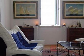 014 3546 30 Vis hotel sale