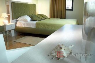 014 3546 30 Vis hotel sale