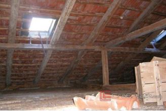 20 3484 30 Brac land plot house for sale