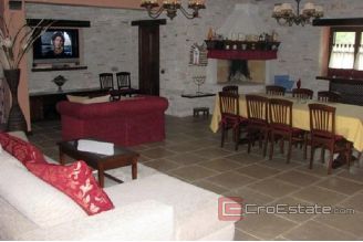 12 3438 30 Porec house for sale