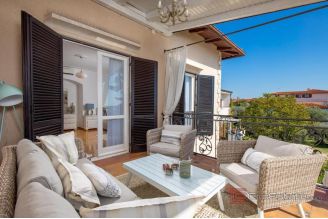 018 3437 30 Umag Villa with pool for sale