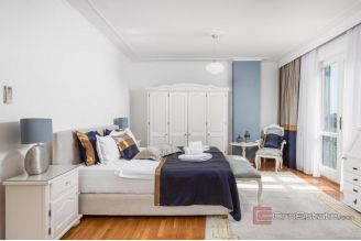 018 3437 30 Umag Villa with pool for sale