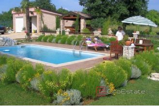 12 3434 30 Porec house for sale