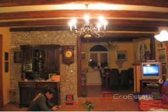 12 3434 30 Porec house for sale