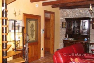 12 3434 30 Porec house for sale