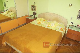 13 2015 38 apartment split