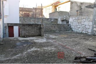 10 2016 271 Vodice House For Sale