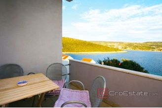 007 2021 150 Rogoznica house sea view for sale